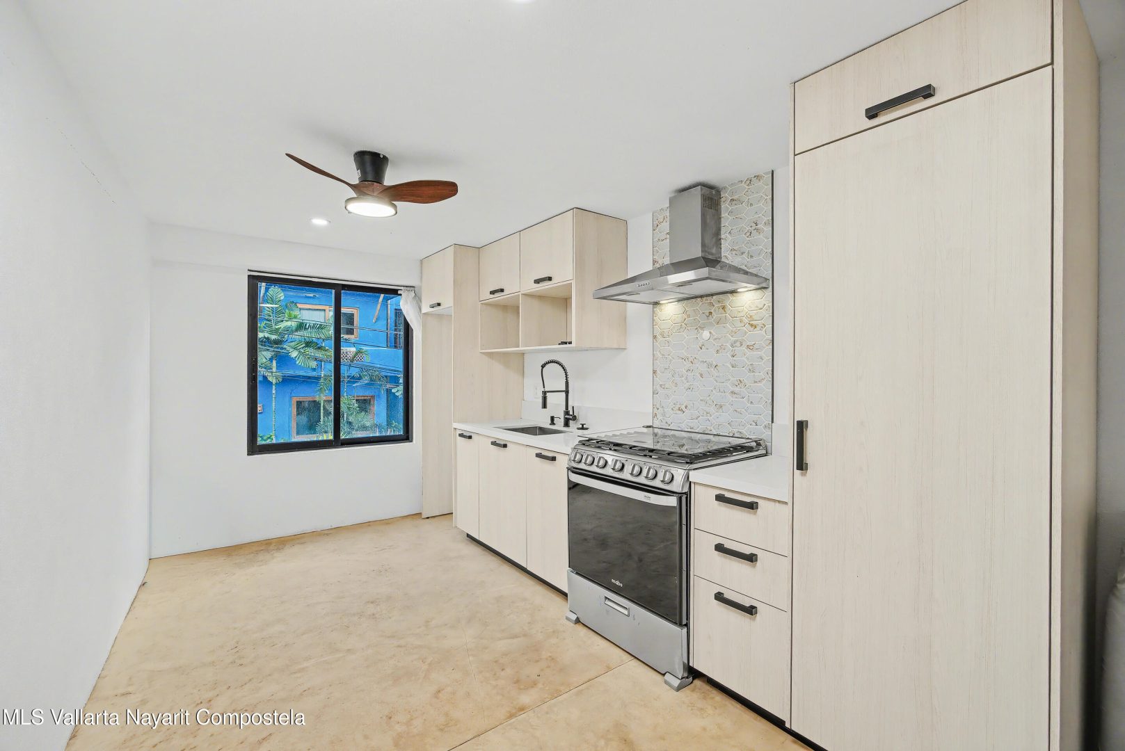 20251231192704109158000000-o