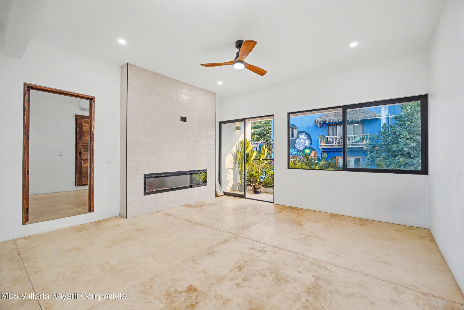 20251231192756692875000000-o