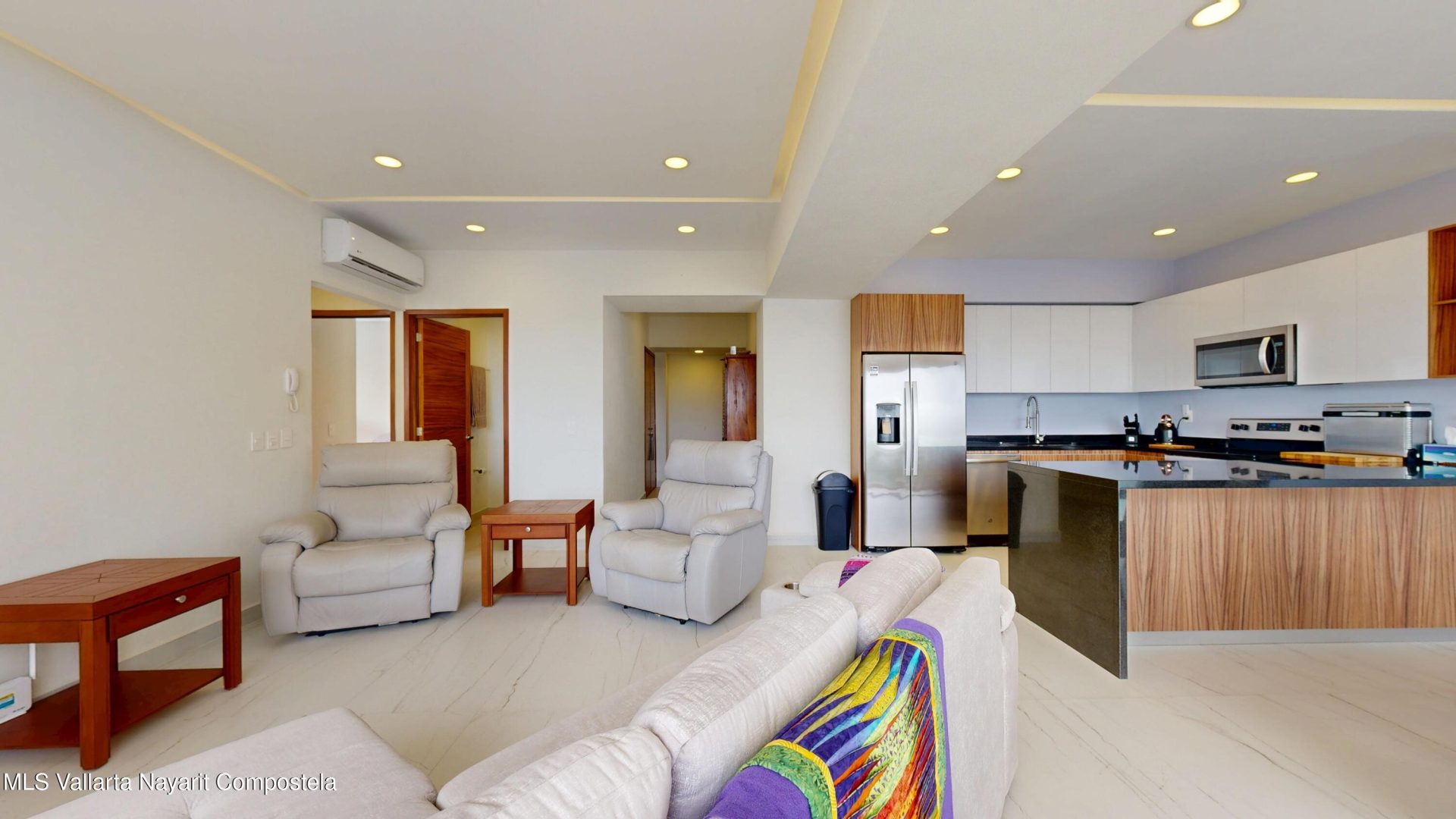 20260102200142455017000000-o