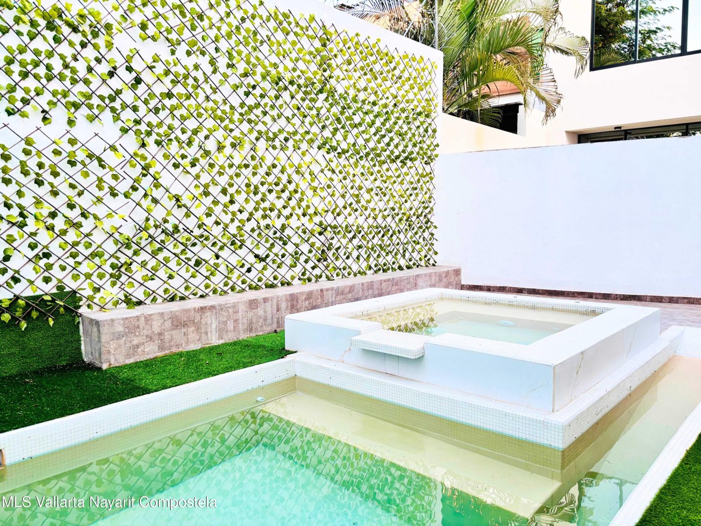 20260105222058908993000000-o