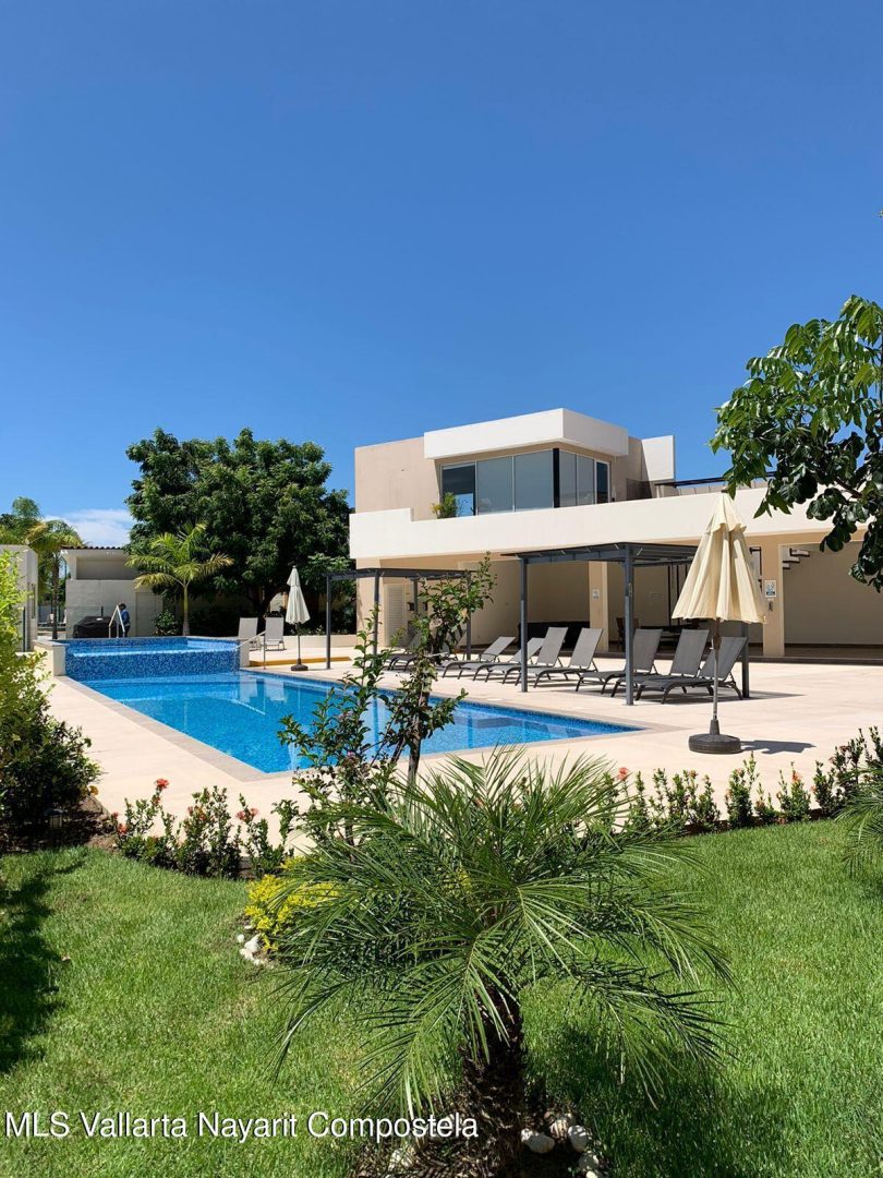 20260110195352093494000000-o