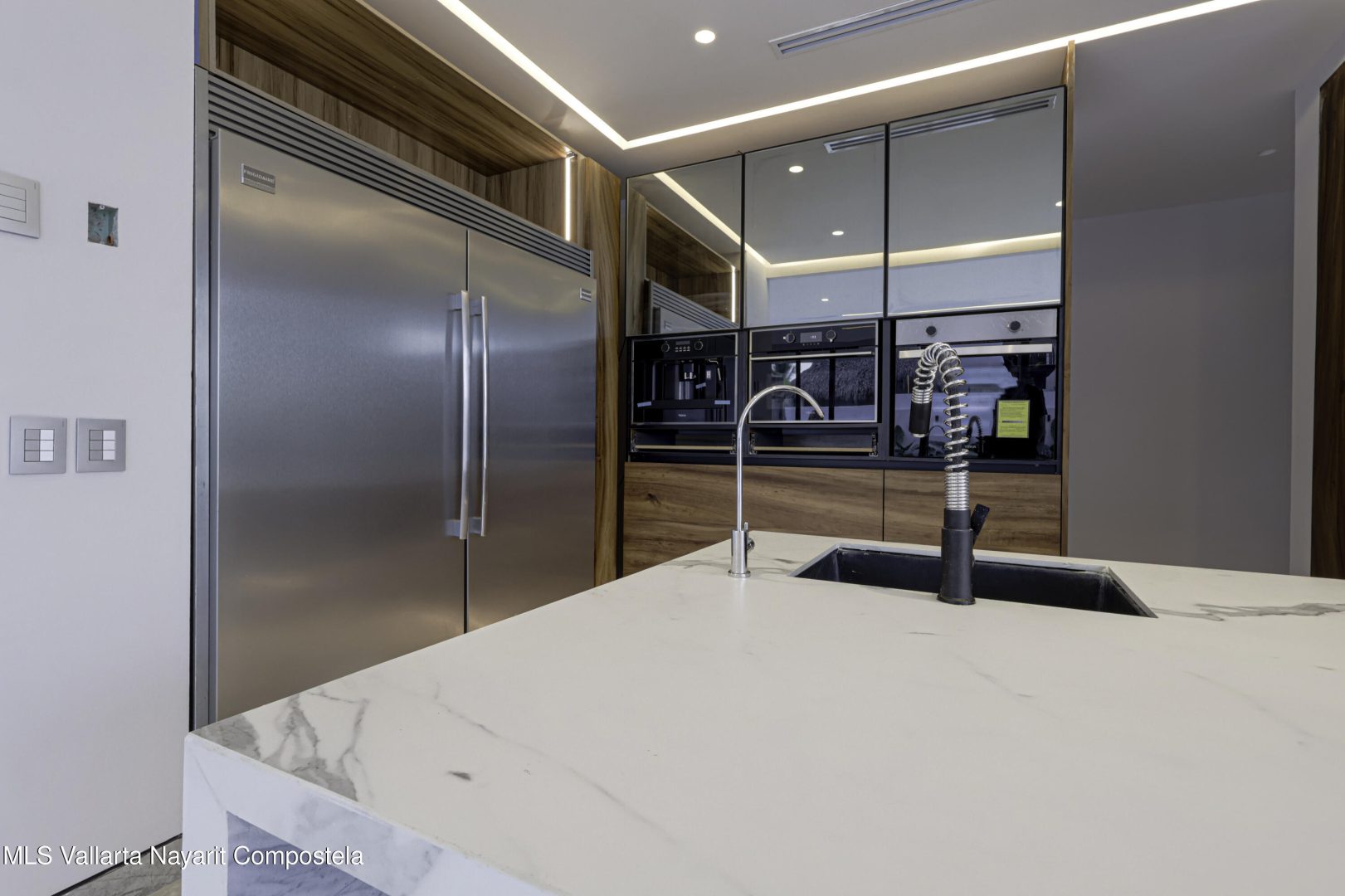 20260113180058624728000000-o