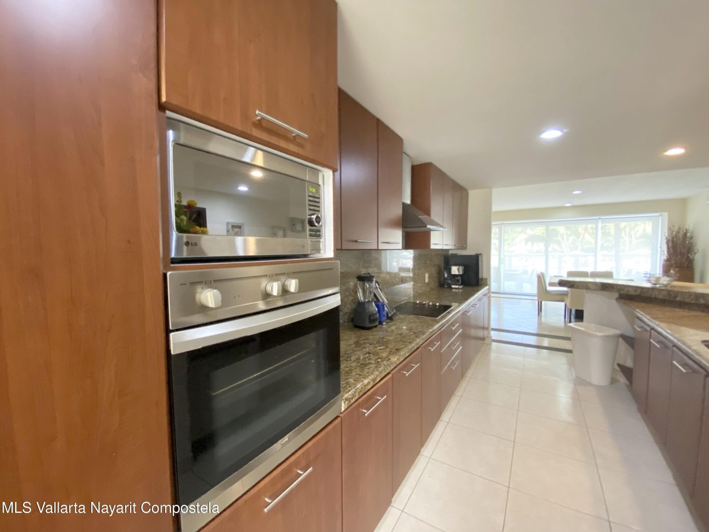 20260117052833383756000000-o