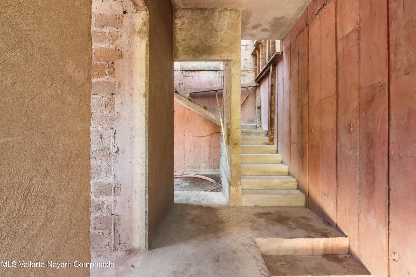 20260126181403769036000000-o