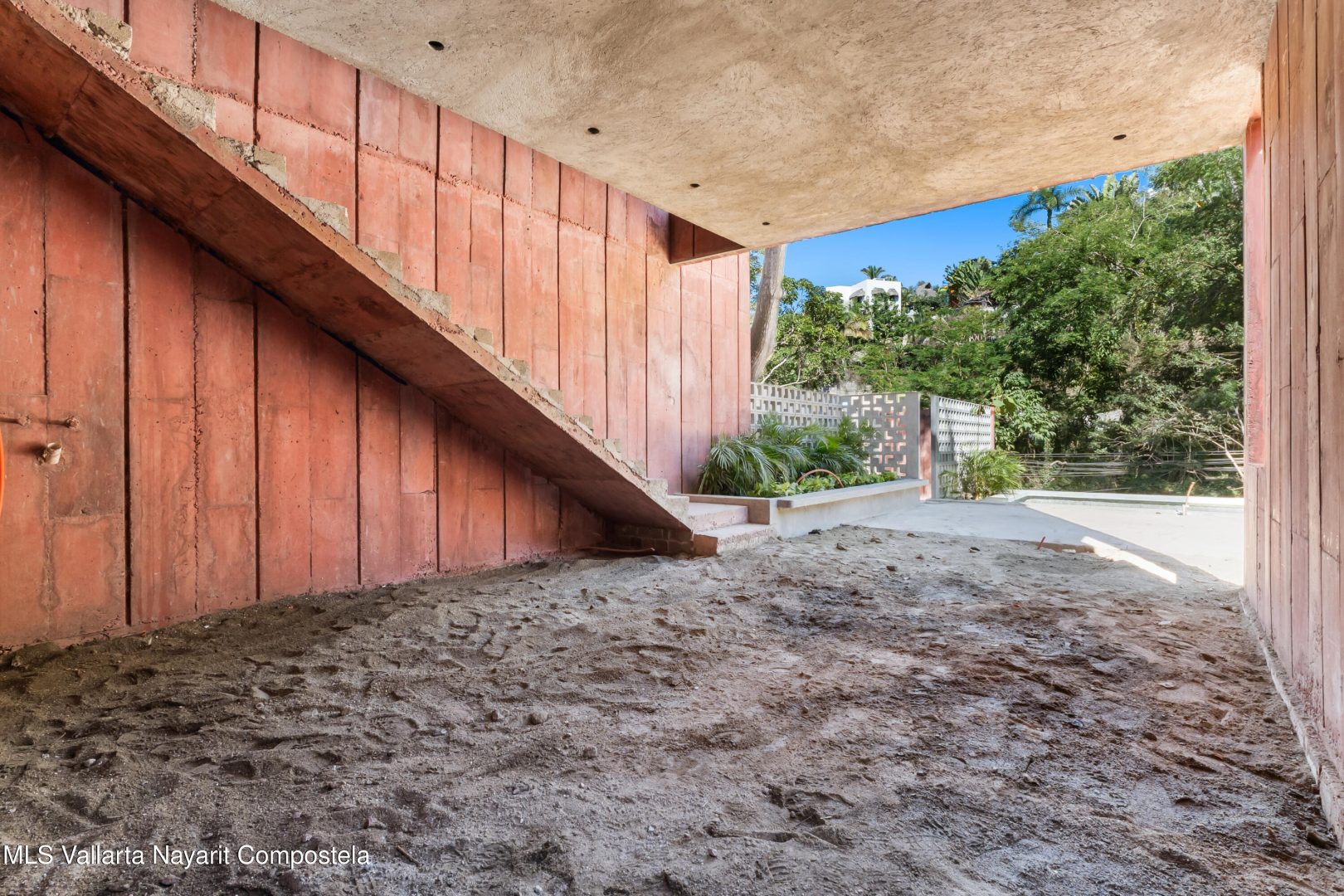 20260126181422149609000000-o