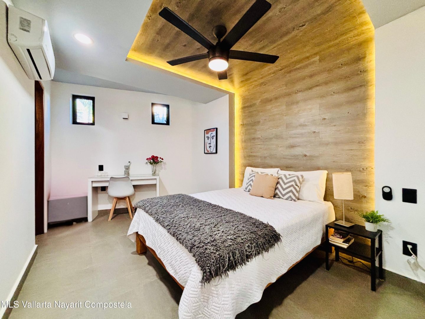 20260126232429139428000000-o