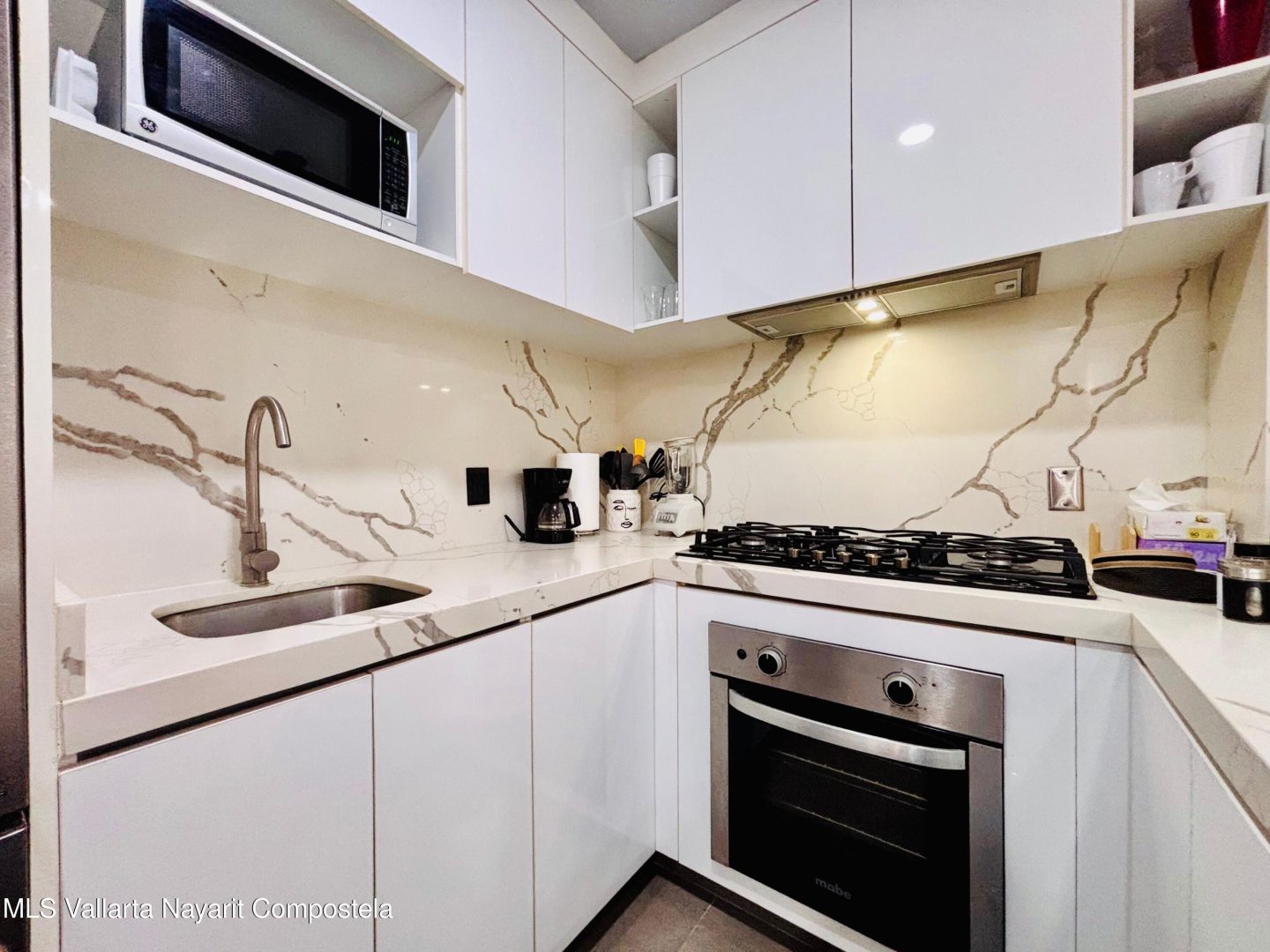 20260126232439510300000000-o