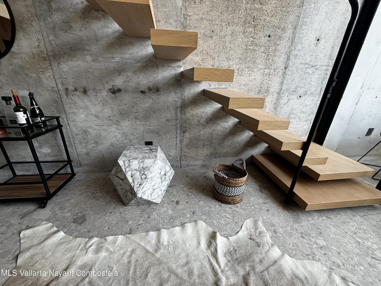 20260127213452990178000000-o