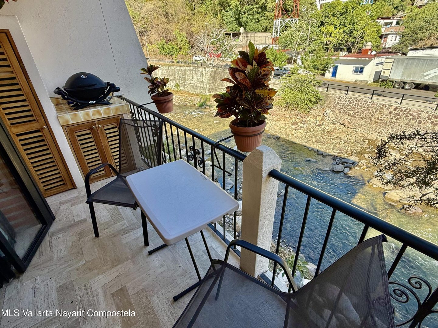 20260129200648621779000000-o