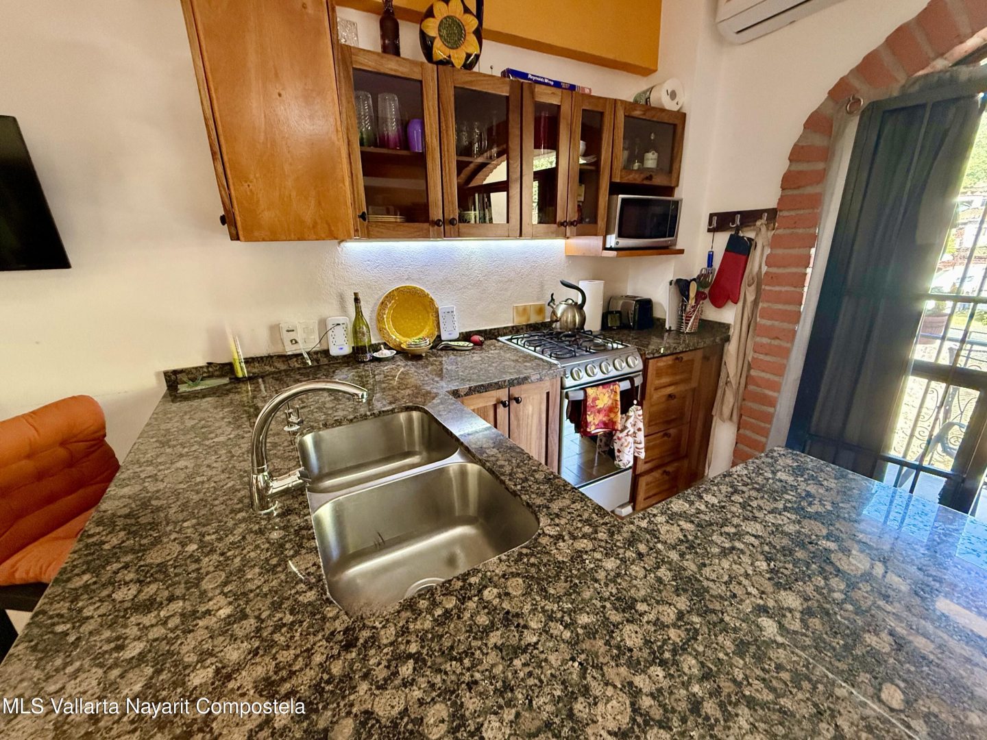 20260129200707005227000000-o