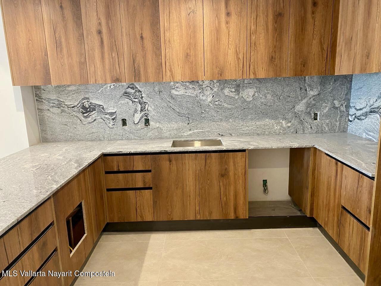 20260130220217065181000000-o