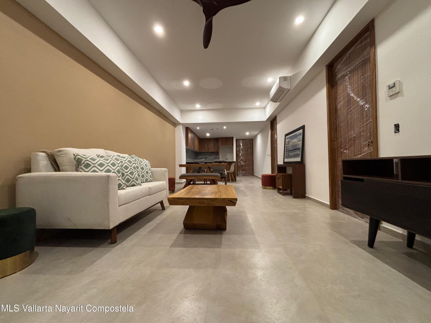 20260130223904586258000000-o