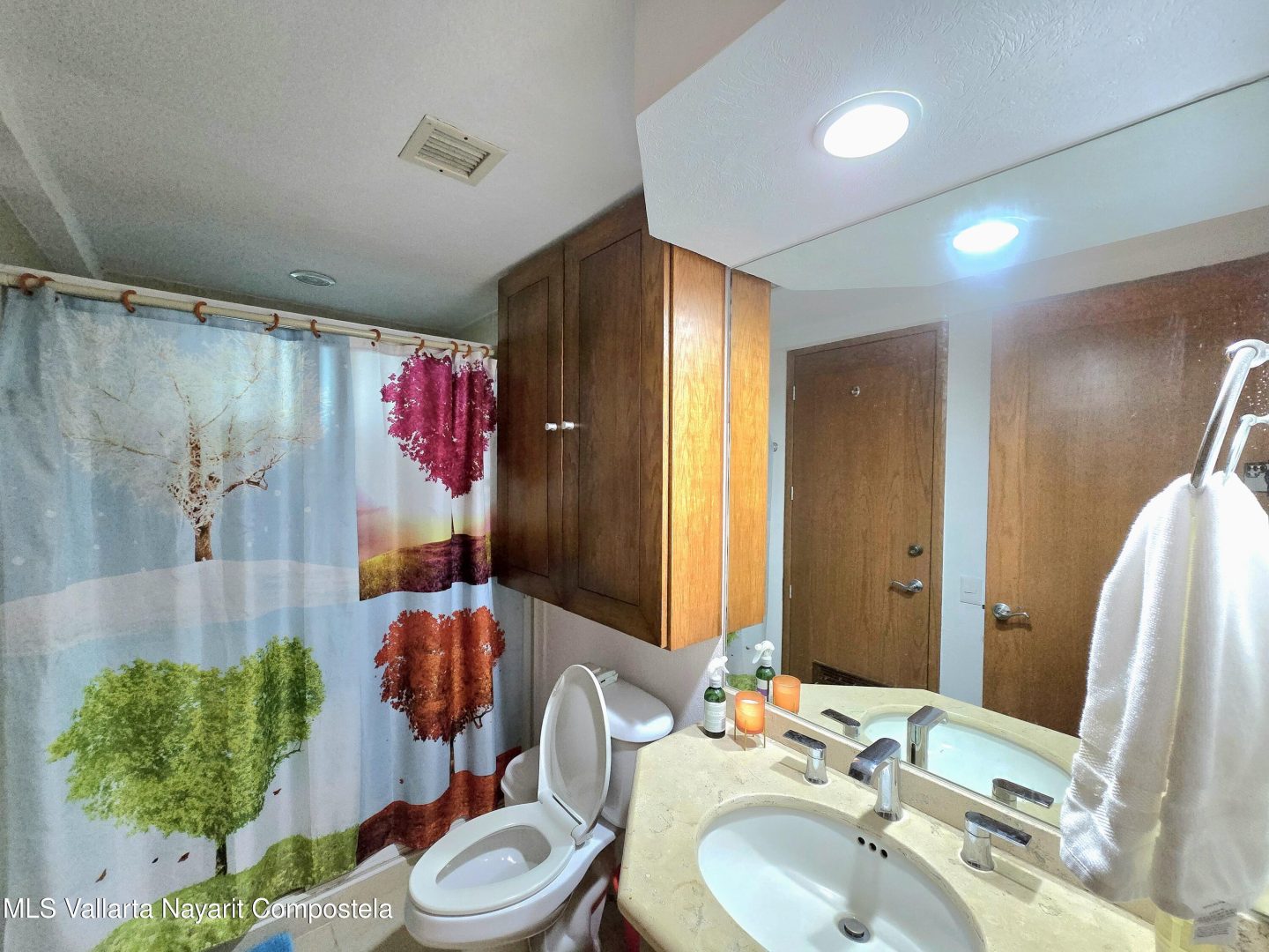 20251220171232196238000000-o