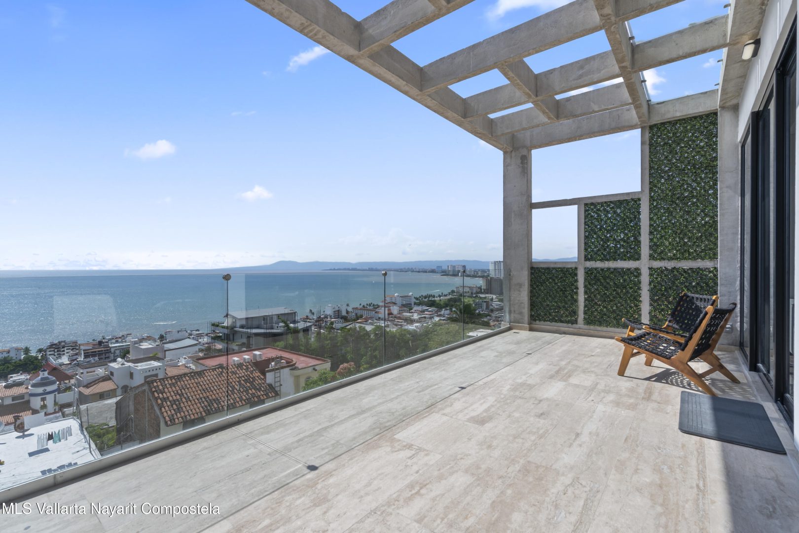 20250309211941264429000000-o