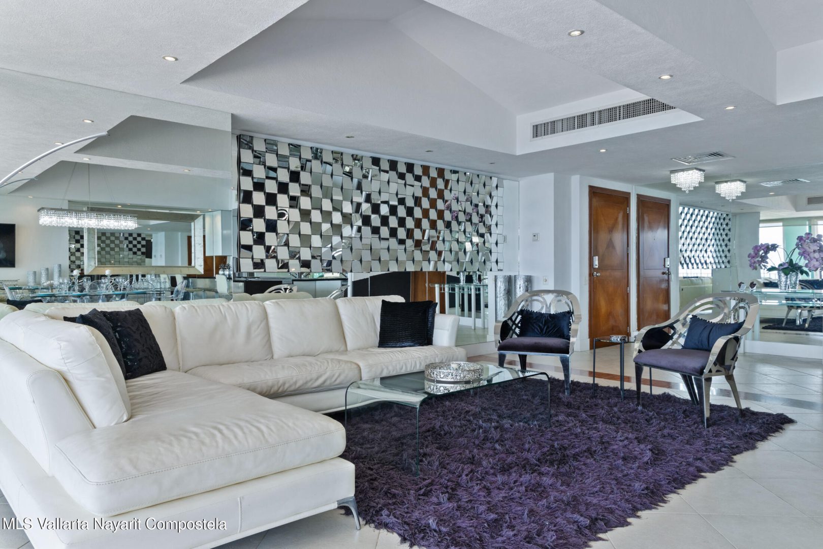 20250530215406750760000000-o