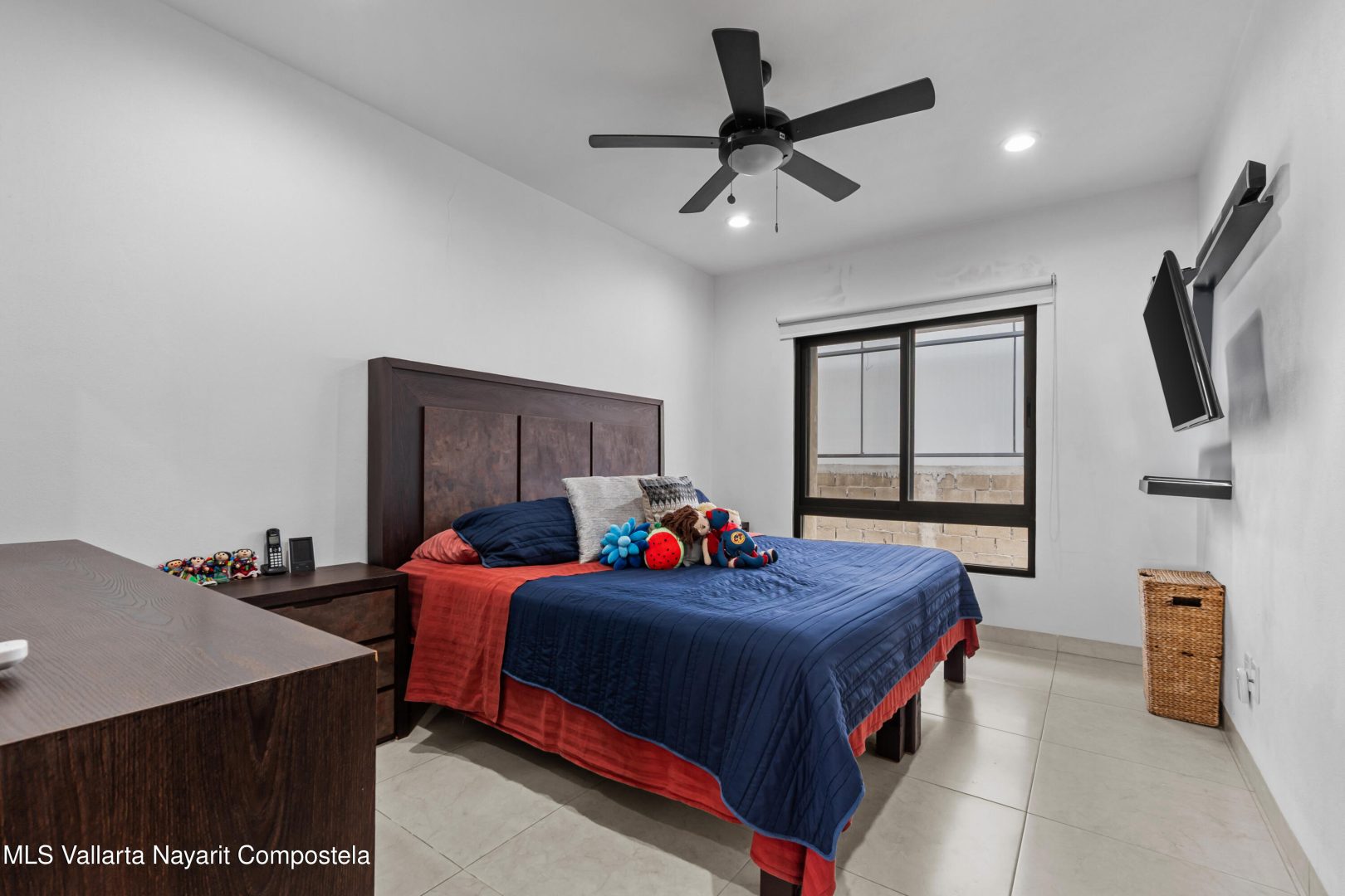 20250916010118807609000000-o