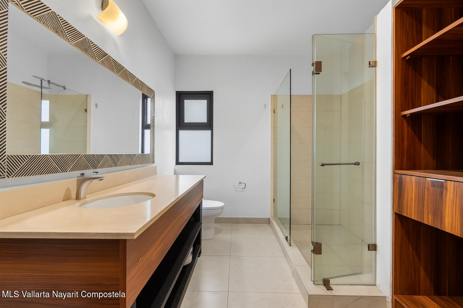 20250916010453194634000000-o