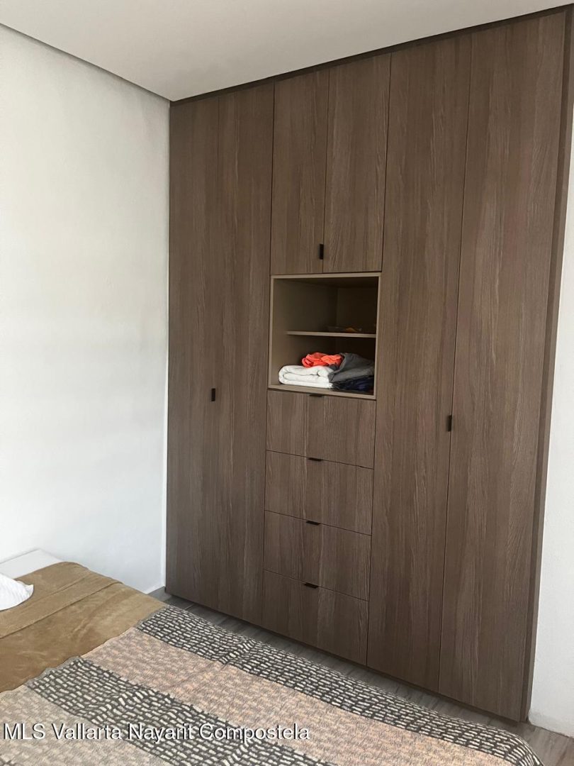 20251105201118428186000000-o