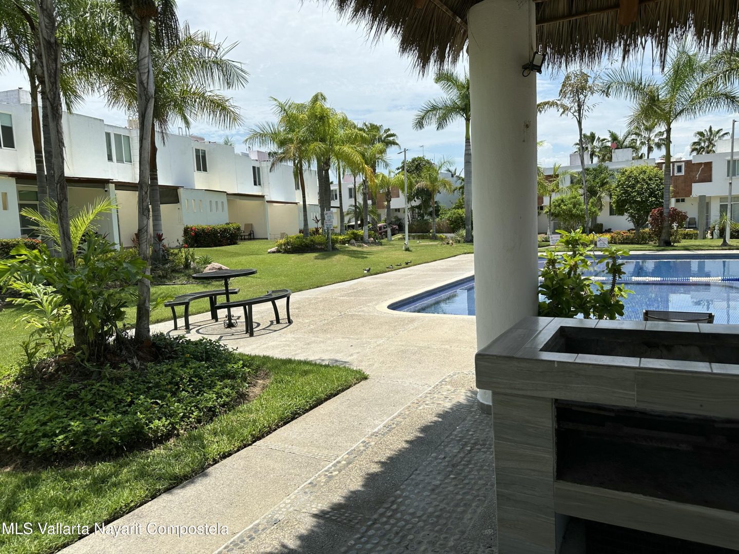 20251114210502791436000000-o