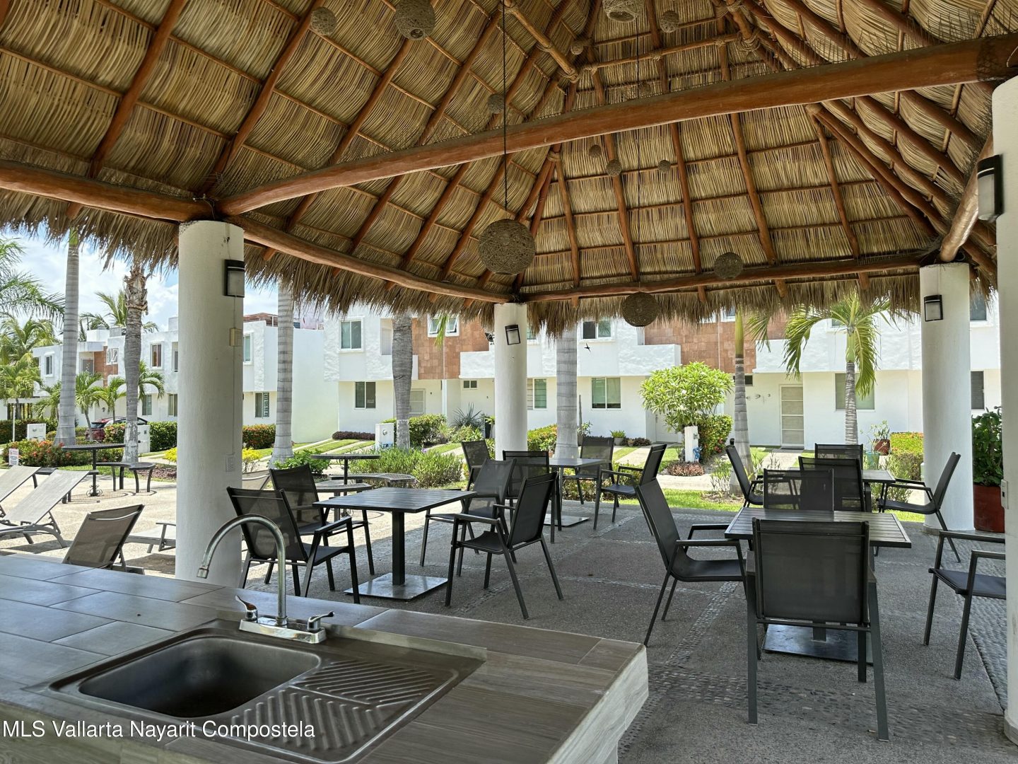 20251114210505852475000000-o