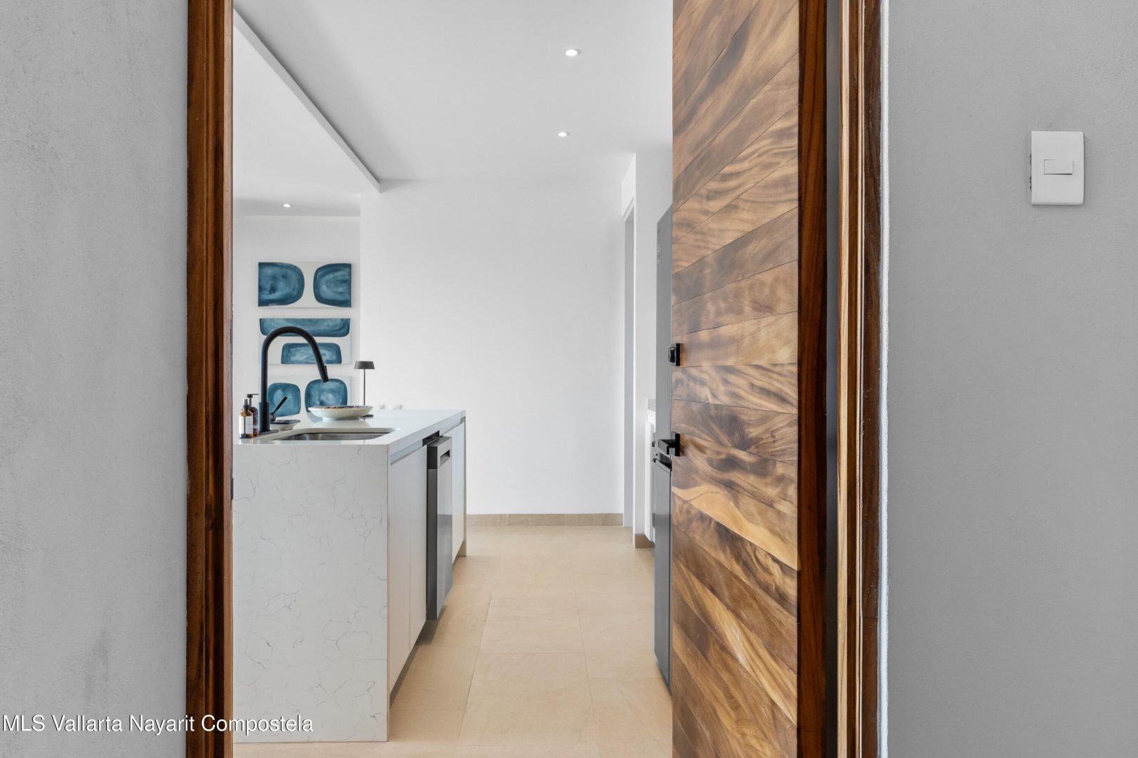 20260219185956980717000000-o