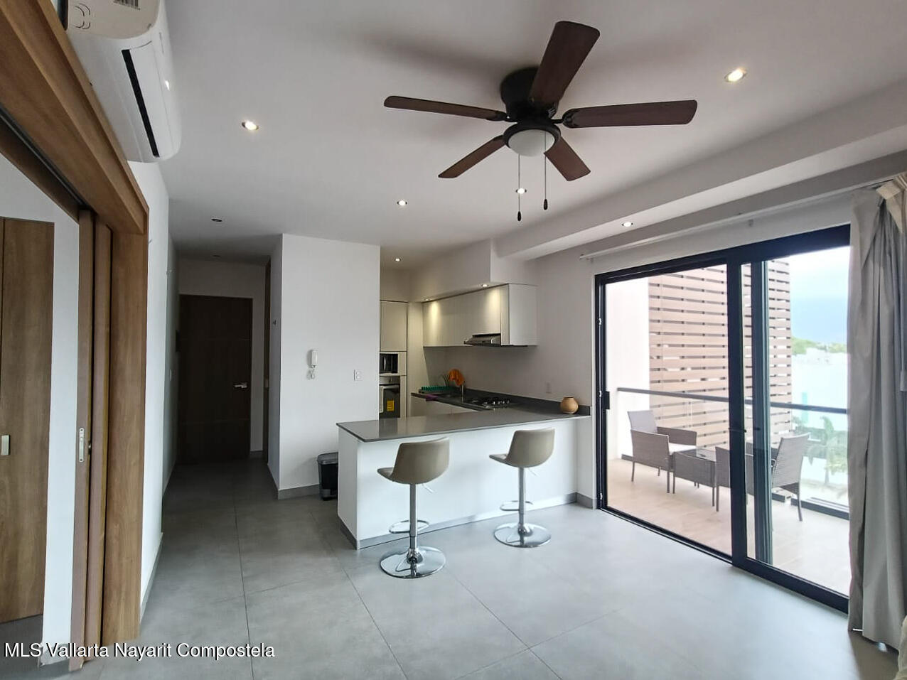 20260226221915810317000000-o