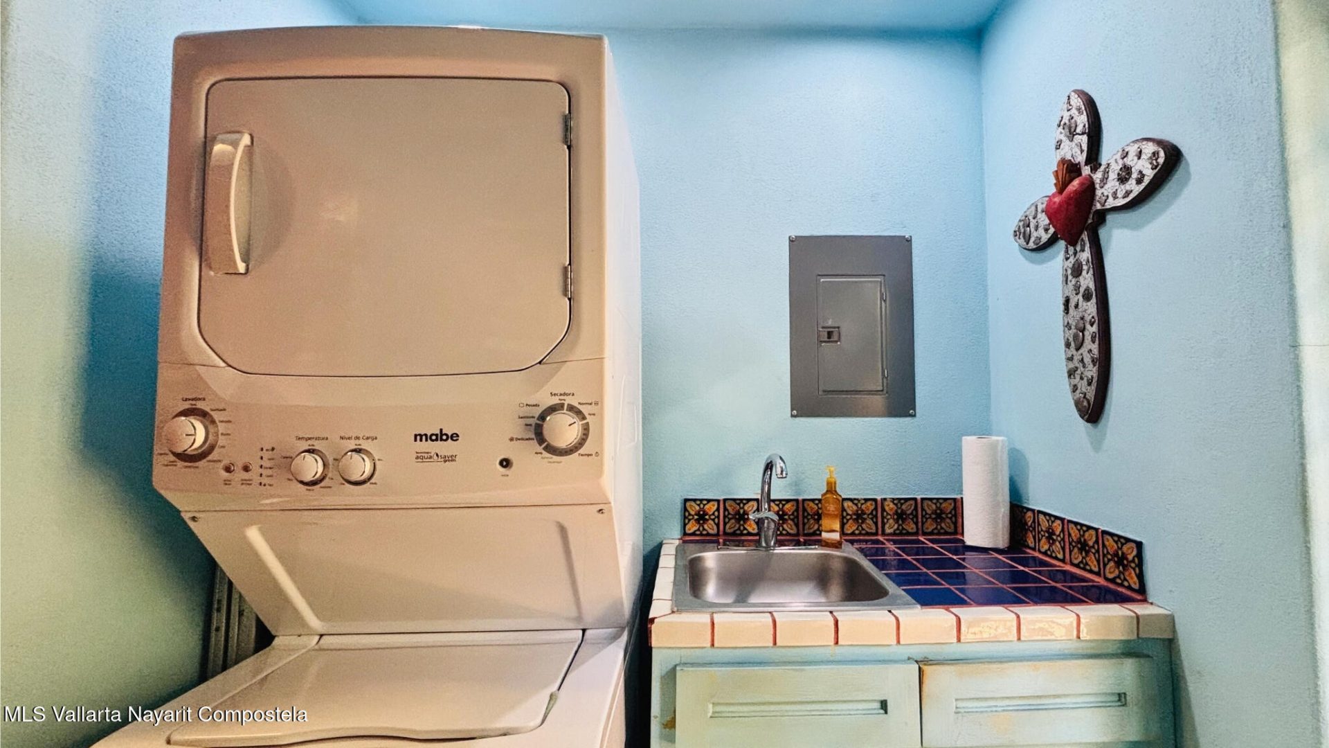 20260305194613812050000000-o