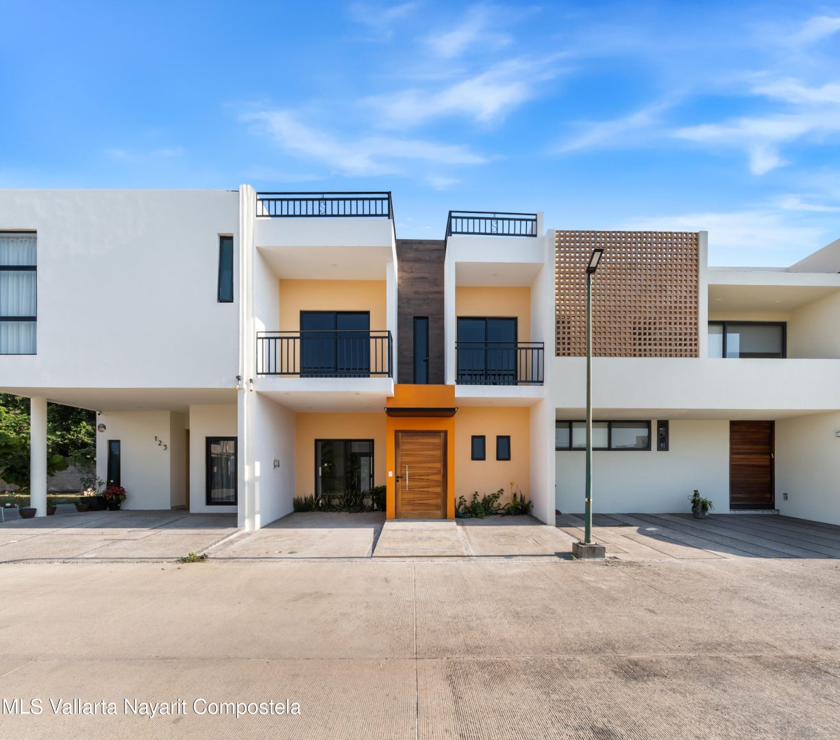 20260312200526362131000000-o