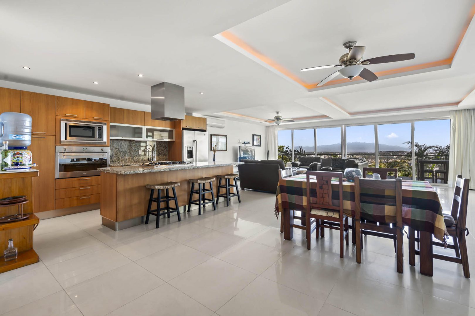 20260317200121964963000000-o