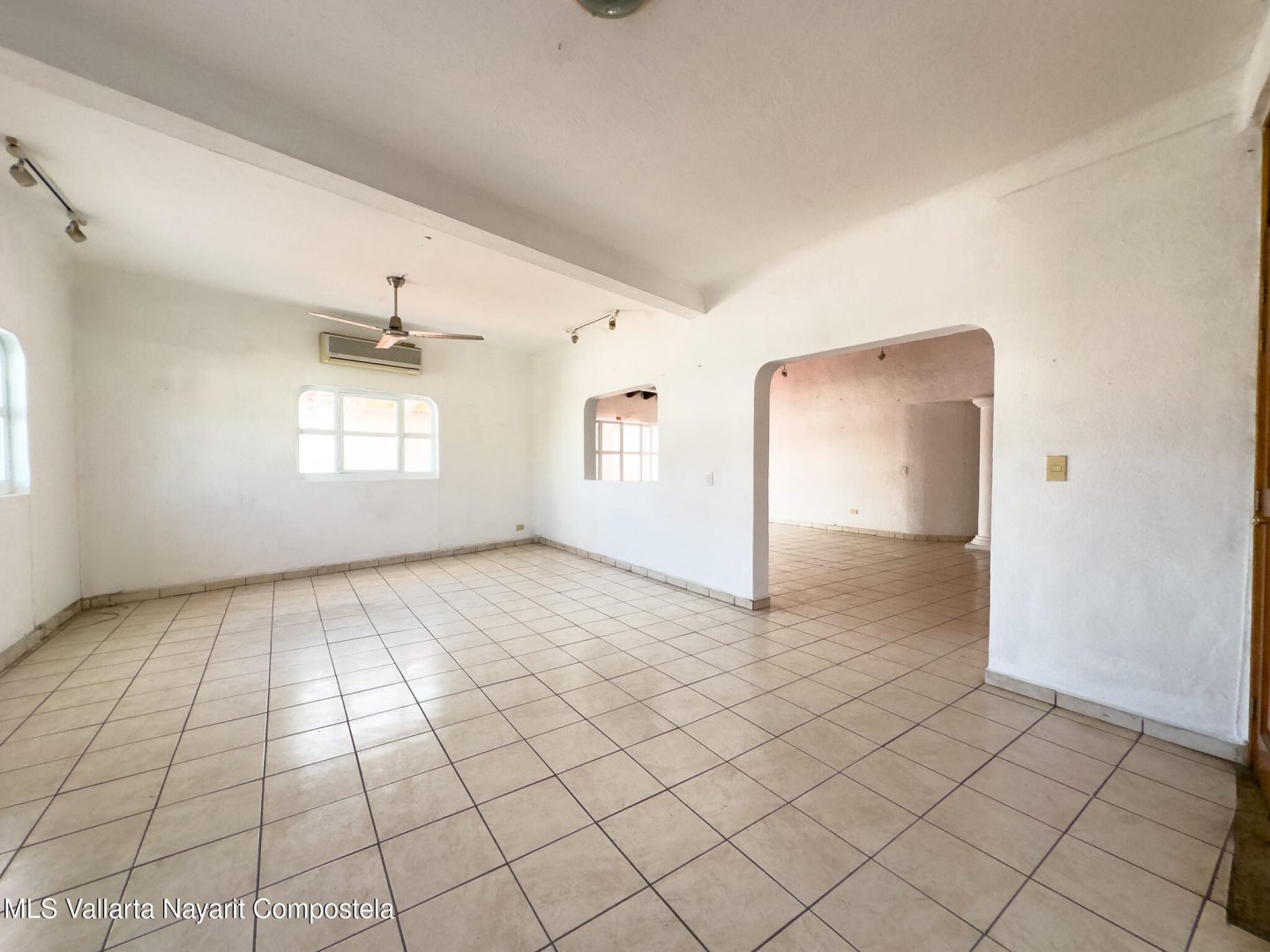 20260317225620026002000000-o