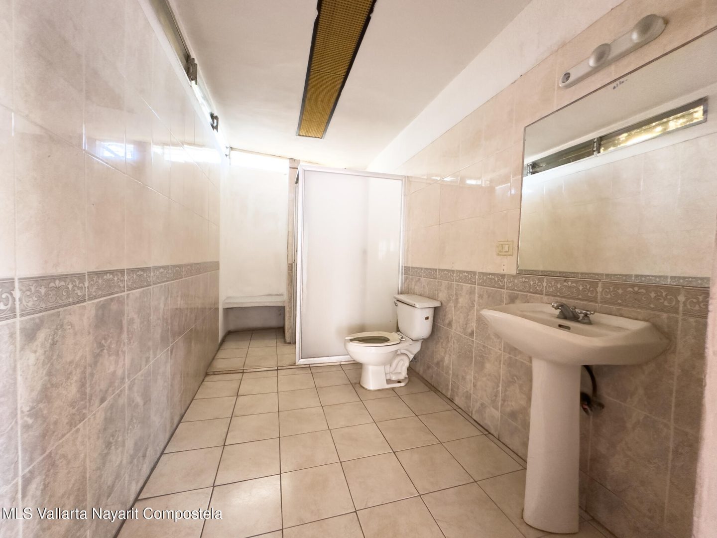 20260317225621070761000000-o