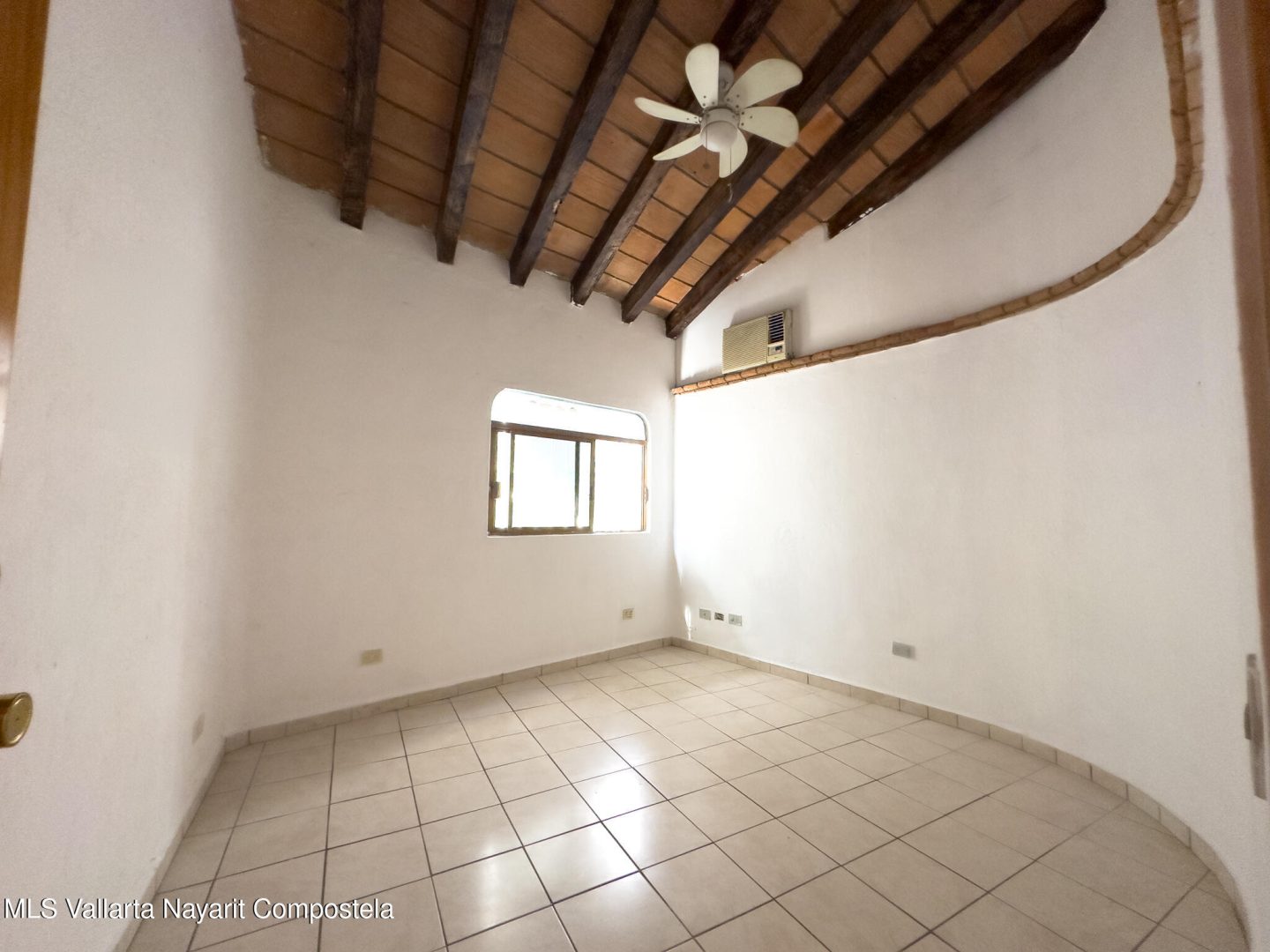 20260317225623094984000000-o