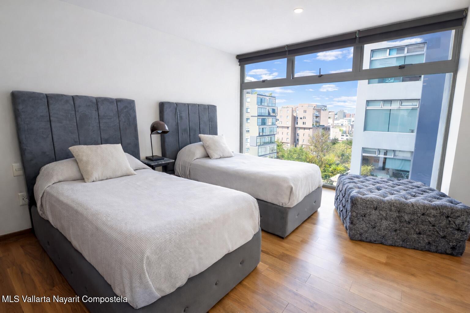 20260324204705971601000000-o