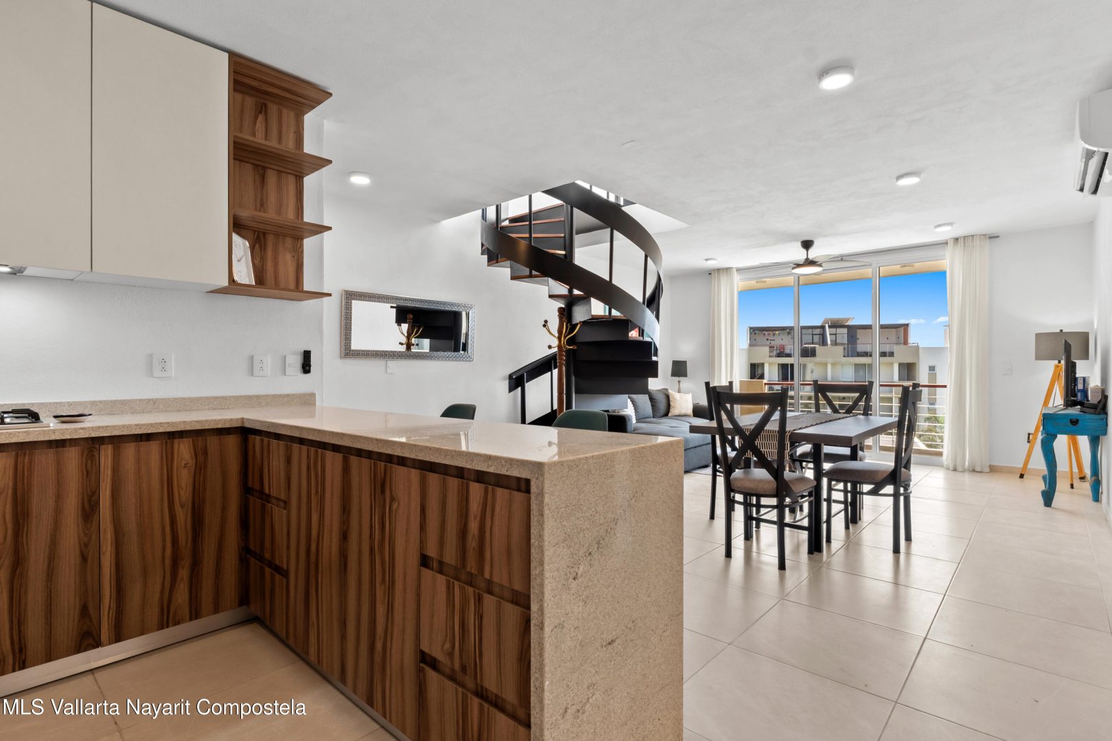 20260325172236220919000000-o