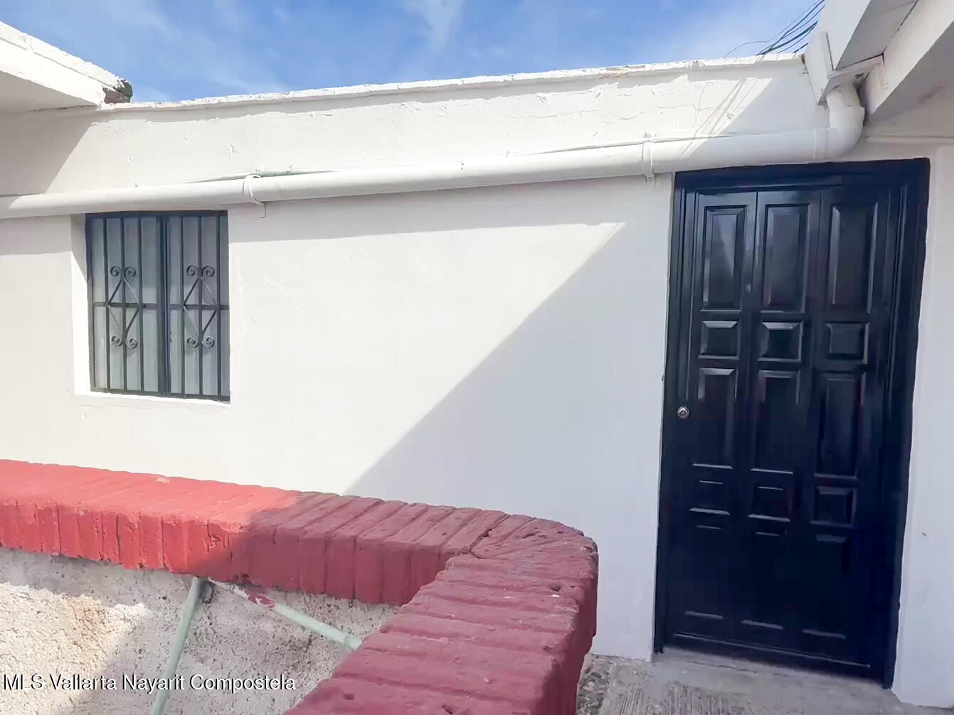 20260325220932713821000000-o