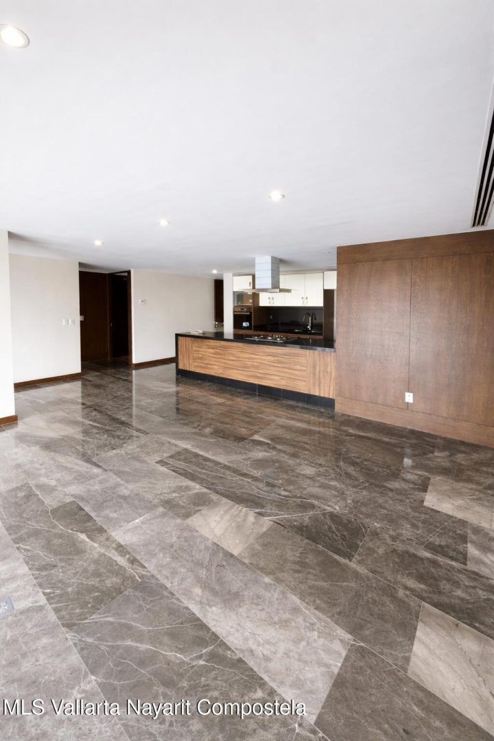 20260325222446260151000000-o