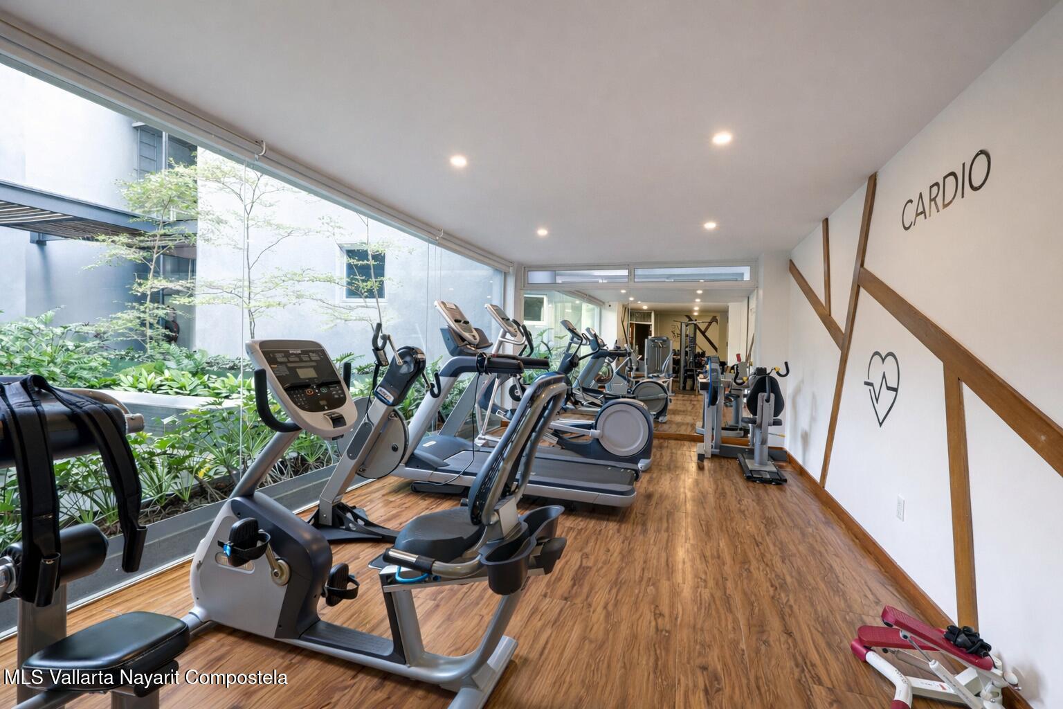 20260325222505050495000000-o