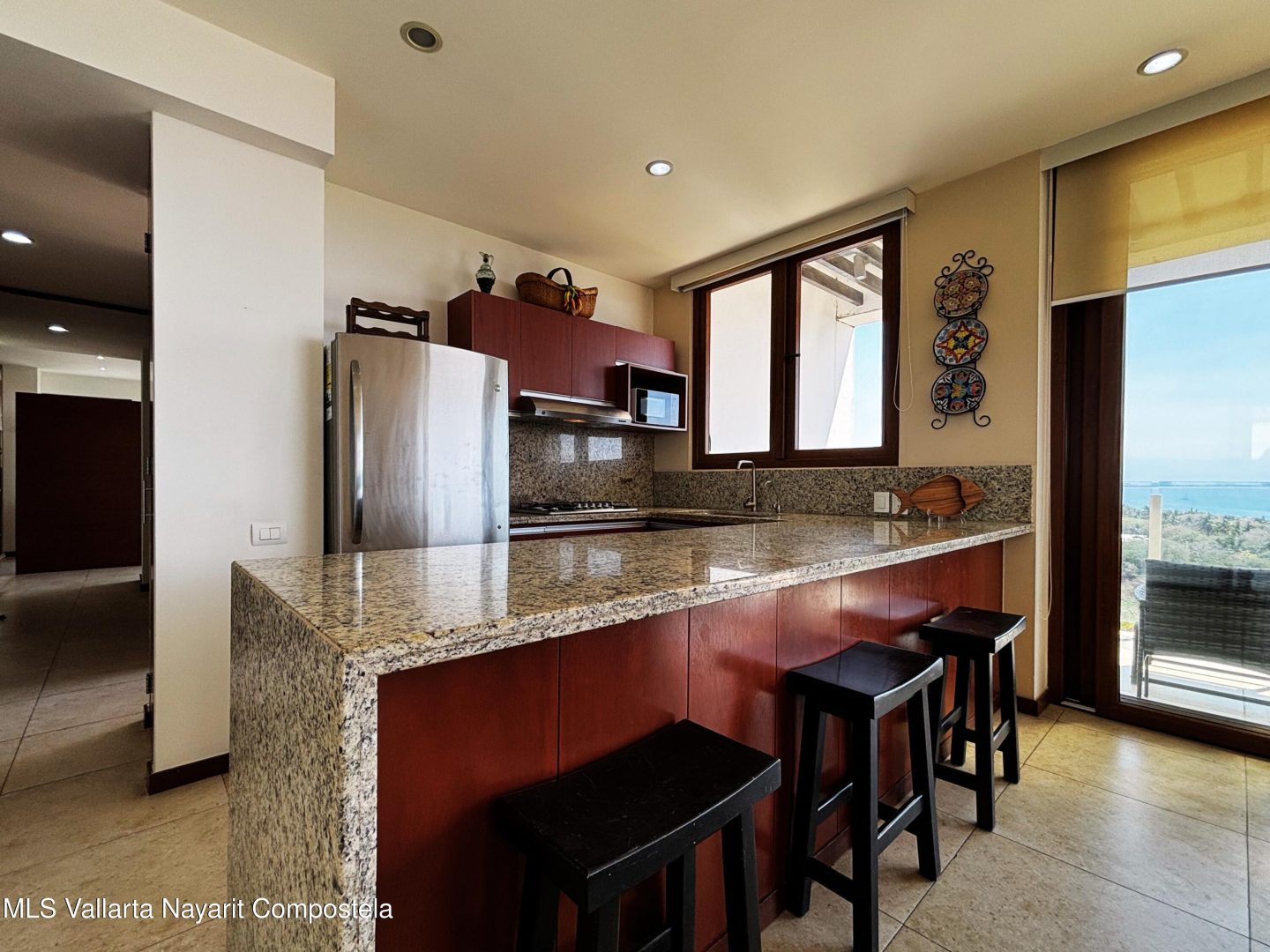 20260327220530990606000000-o