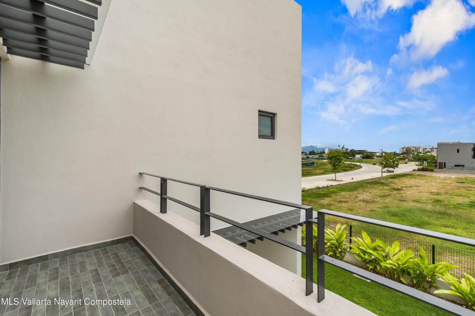 20251023023121735164000000-o