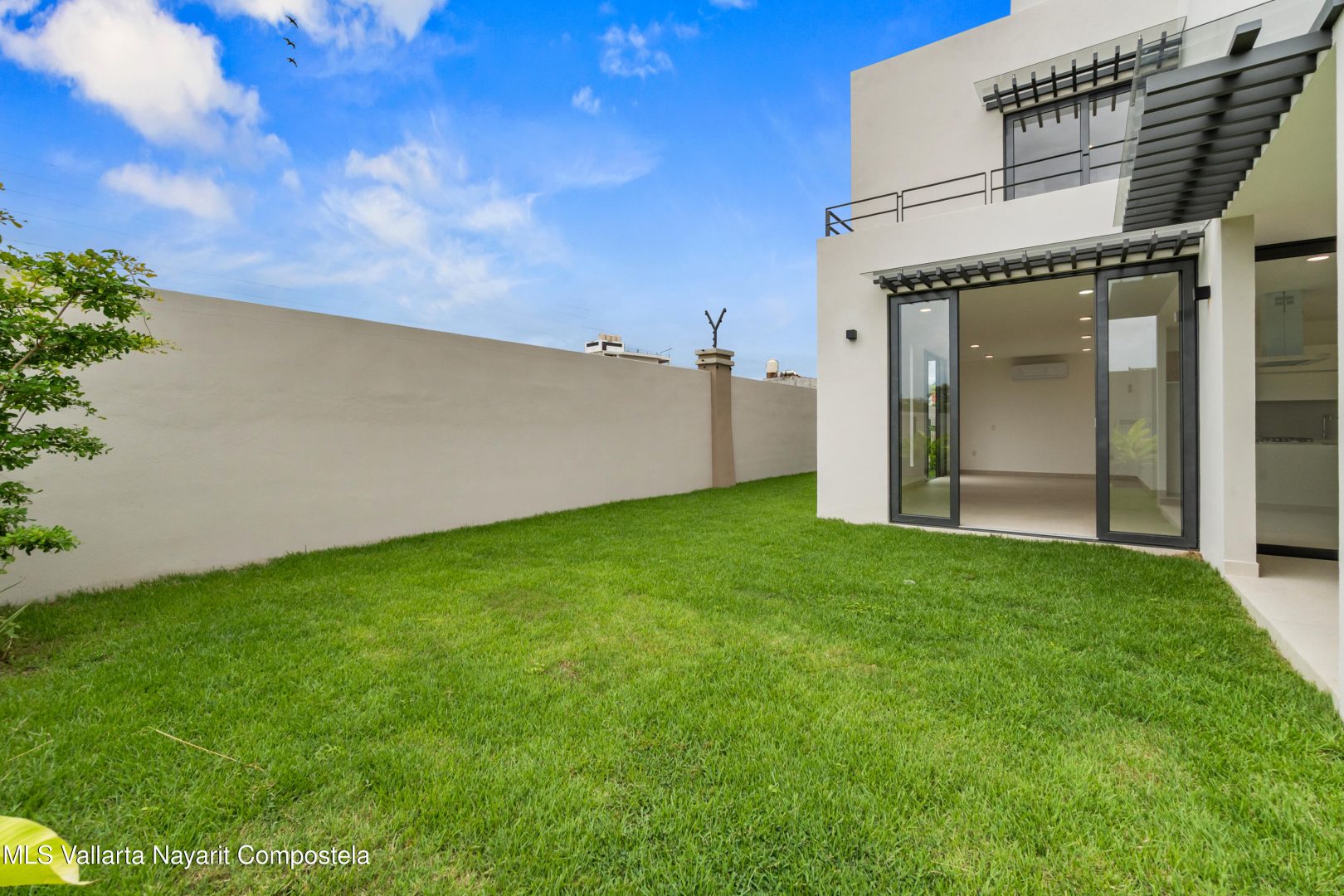 20251023032117129753000000-o