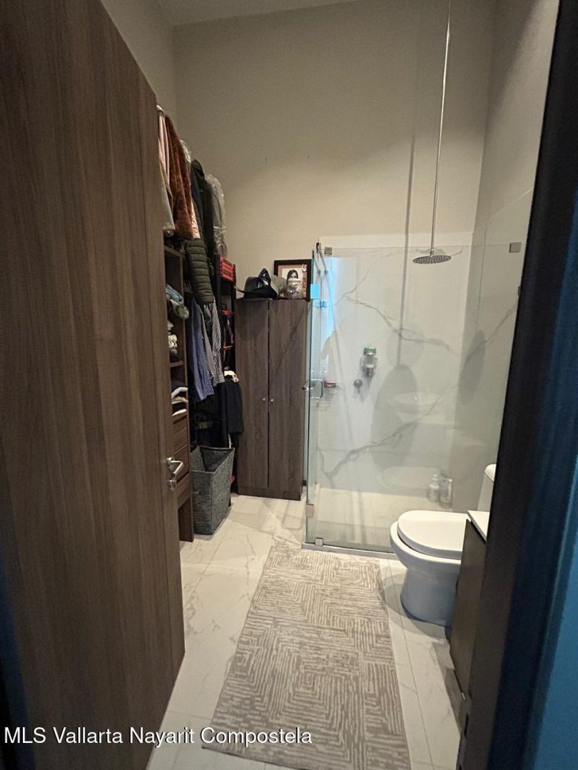 20251215194244068388000000-o