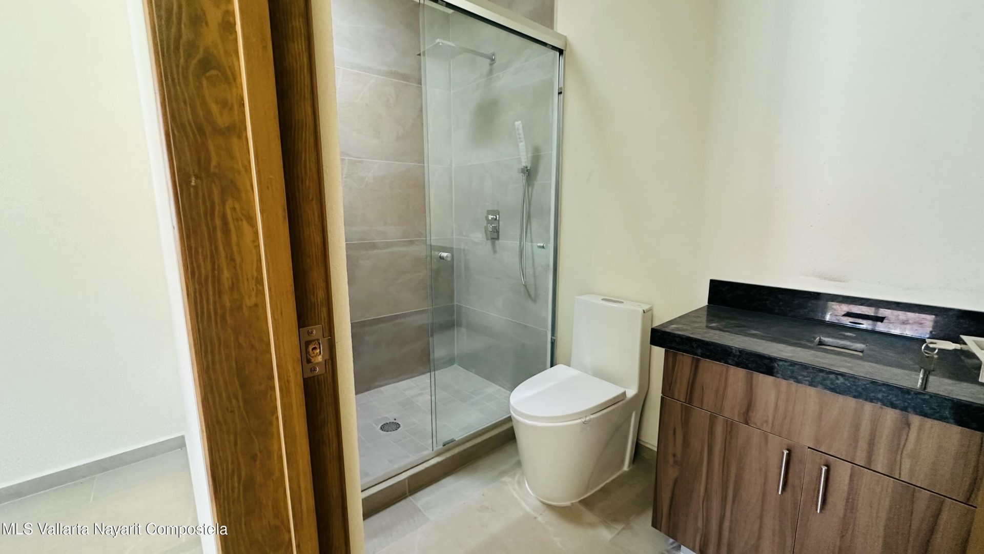 20260207202237871954000000-o