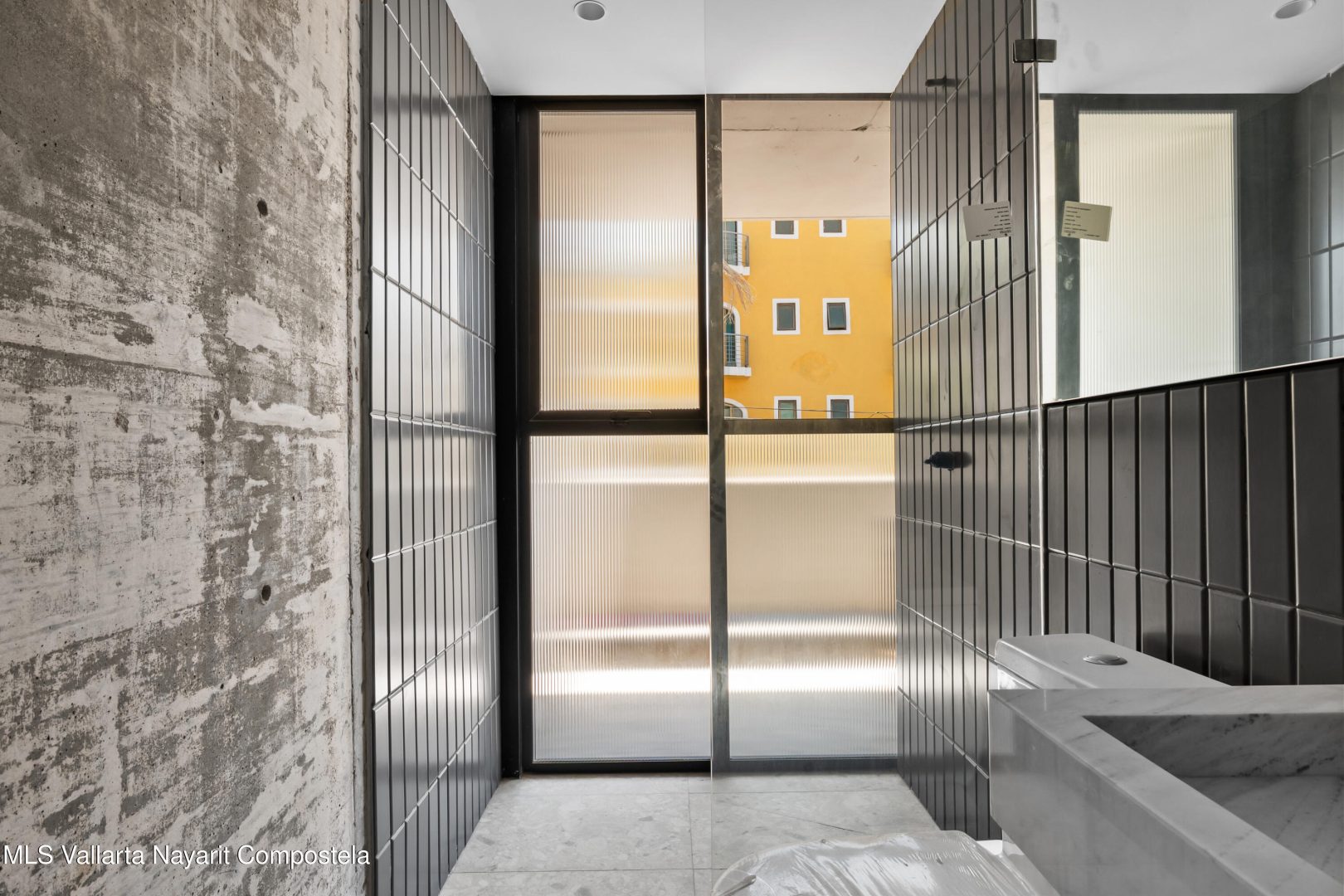 20260306000513593877000000-o