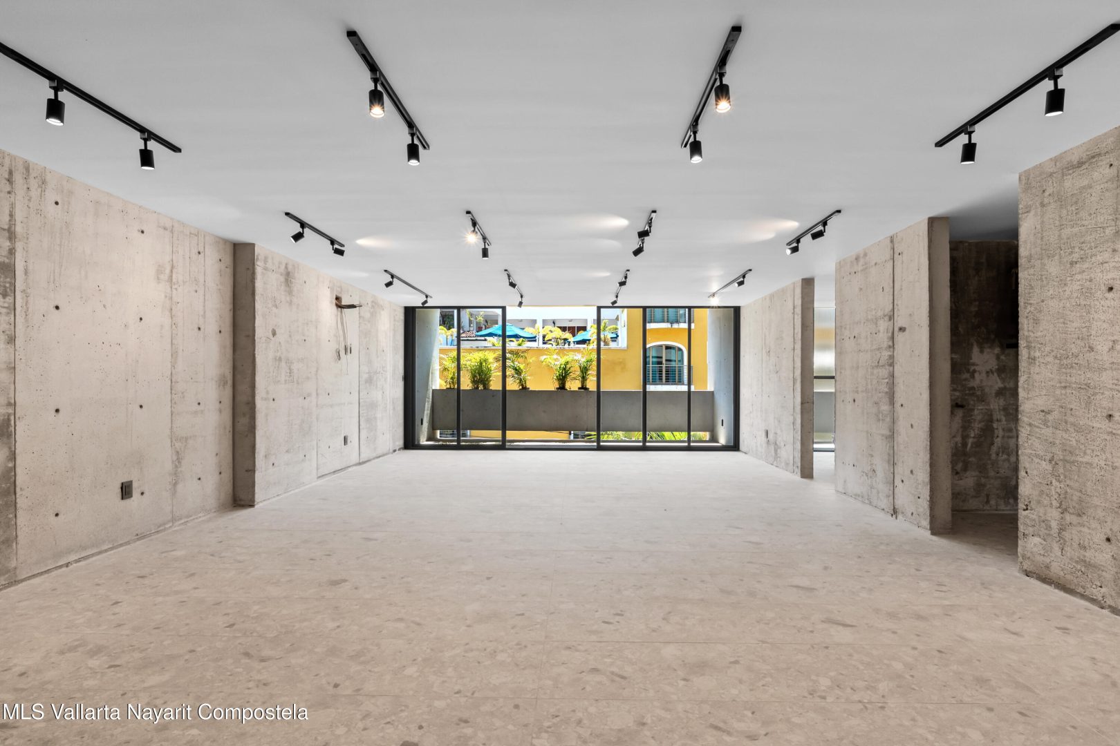 20260306002727161104000000-o