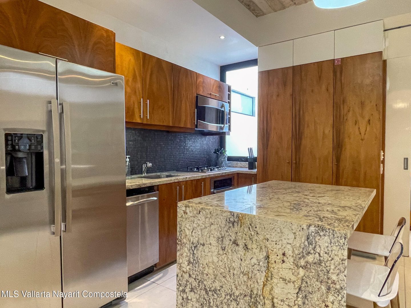 20260330013253534777000000-o