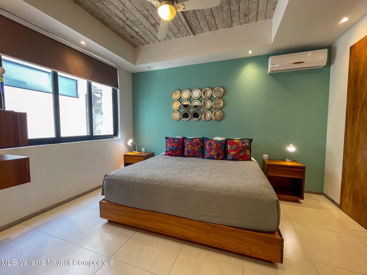 20260330013256712165000000-o