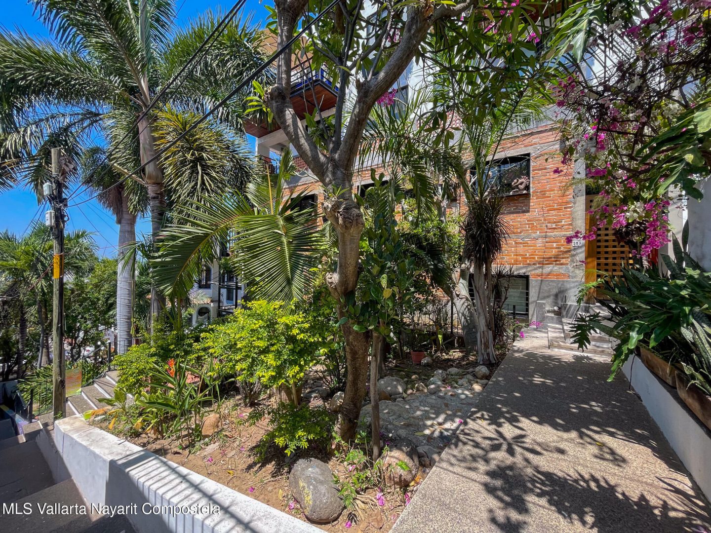 20260330013305204256000000-o