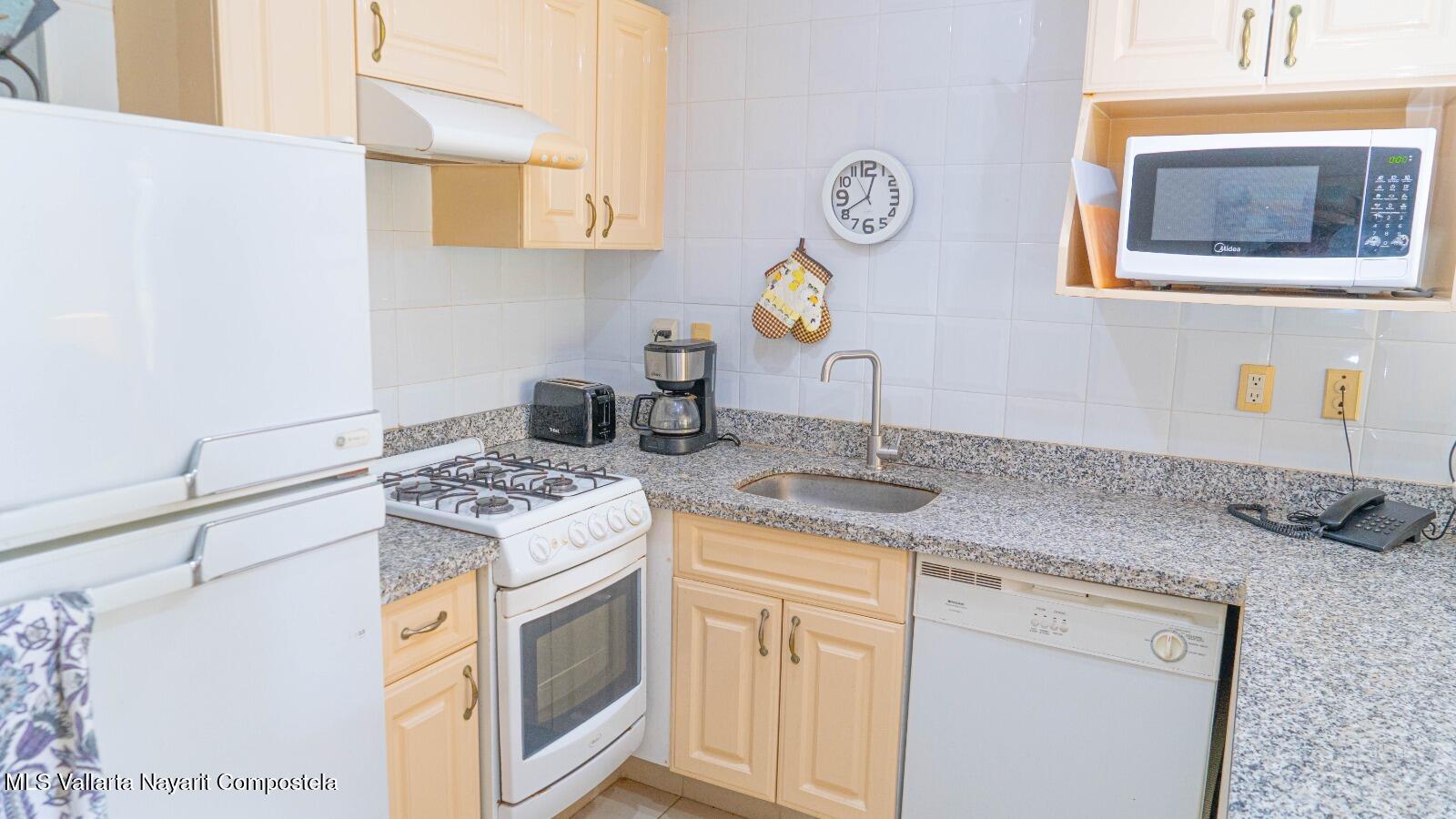 20260331005820403383000000-o