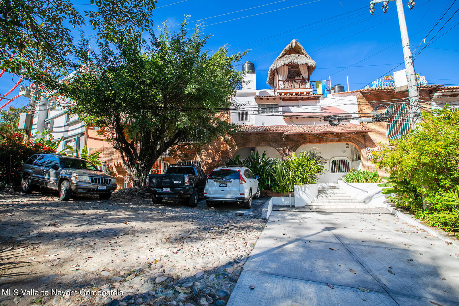 Kiki – Pacifico Property