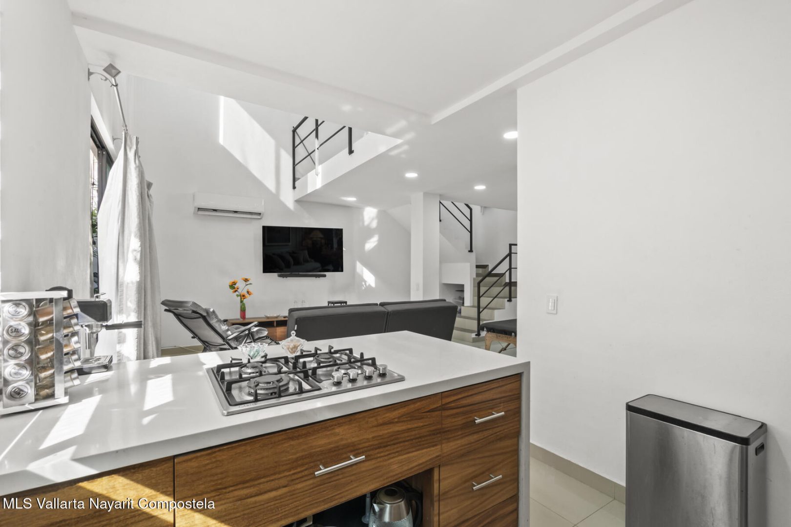 20260402202407773162000000-o